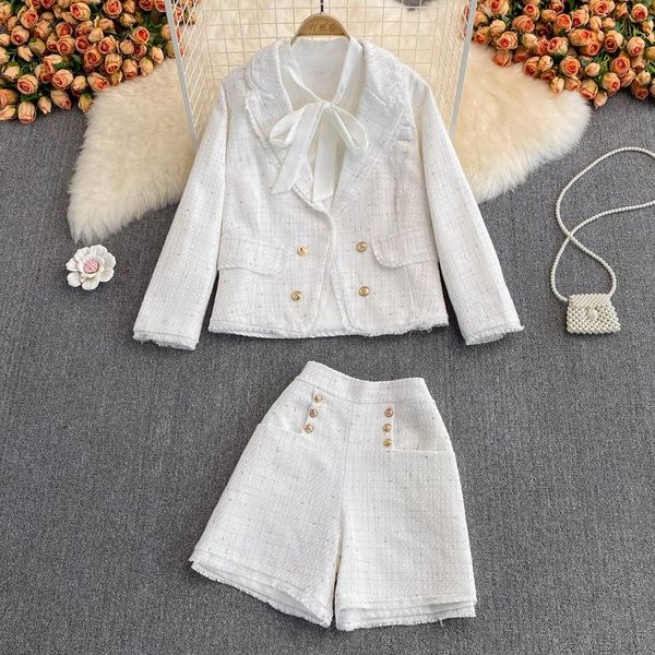 women's tracksuits 2021 autumn ladies suits long sleeve tassel gold buckle coat fashion pocket solid color shorts simple two-piece set, Gray
women's tracksuits 2021 autumn ladies suits long sleeve tassel gold buckle coat fashion pocket solid color shorts simple two-piece set, Gray