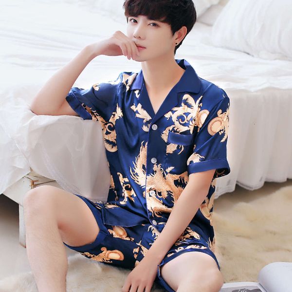 new pajamas men's summer short sleeve suit korean version thin ice silk casual large size home clothes, Black;brown
new pajamas men's summer short sleeve suit korean version thin ice silk casual large size home clothes, Black;brown