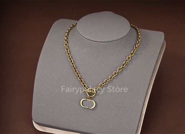 luxury designers letter pendant necklaces fashion for man woman highly quality women party wedding lovers gift hip hop jewelry, Silver
luxury designers letter pendant necklaces fashion for man woman highly quality women party wedding lovers gift hip hop jewelry, Silver