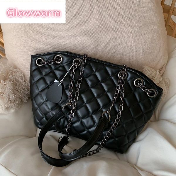 female diamond lattice chain crossbody bags for women 2021 luxury handbag designer sac a main ladies hand shoulder messenger bag 
female diamond lattice chain crossbody bags for women 2021 luxury handbag designer sac a main ladies hand shoulder messenger bag