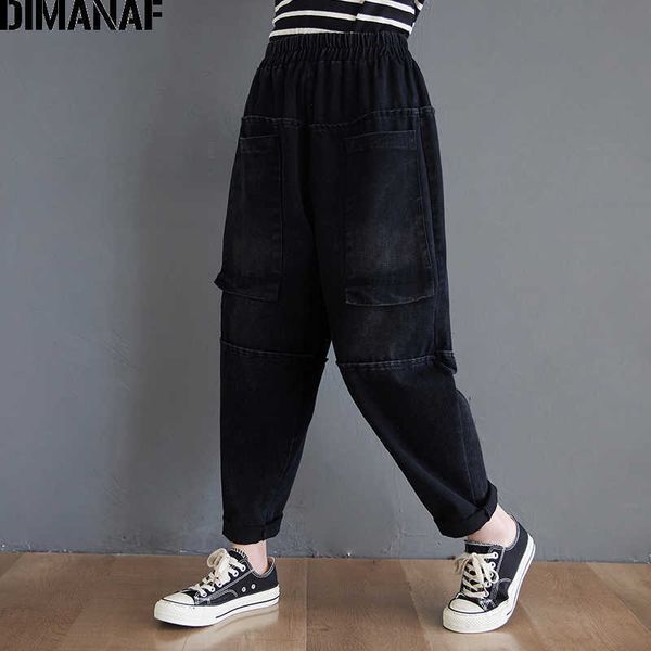 plus size women long pants loose vintage black denim jeans trousers female elastic waist lady spring 210531, Blue
plus size women long pants loose vintage black denim jeans trousers female elastic waist lady spring 210531, Blue