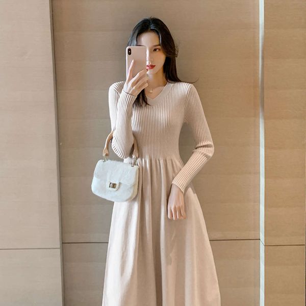 2021new long over the knee fairy sweater skirt with bottom knitted dress for women in autumn and winter, Black;gray
2021new long over the knee fairy sweater skirt with bottom knitted dress for women in autumn and winter, Black;gray