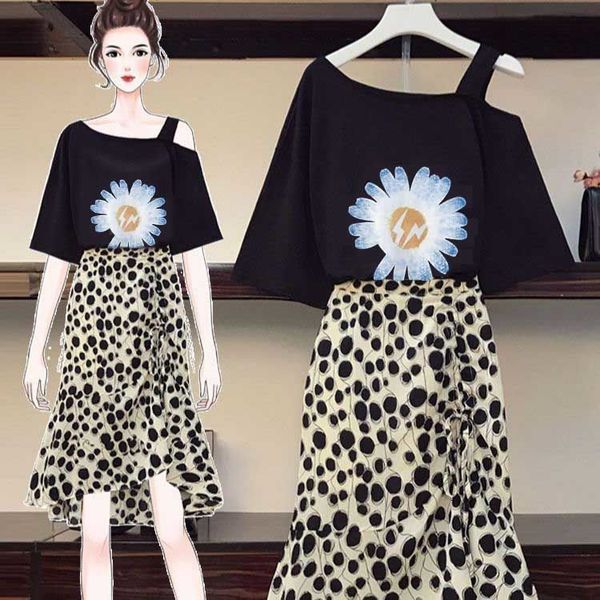 2021 new female fashion of vintage black floral mesh elegant shirt + leopard print plissado midi skirt elastic waistline suit h93 lkz7, Black;gray
2021 new female fashion of vintage black floral mesh elegant shirt + leopard print plissado midi skirt elastic waistline suit h93 lkz7, Black;gray