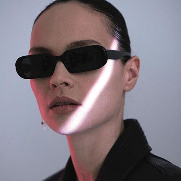 sunglasses retro thin oval women men gold red blue lens uv400 eye protection girl ladies fashion outdoor eyewear, White;black
sunglasses retro thin oval women men gold red blue lens uv400 eye protection girl ladies fashion outdoor eyewear, White;black