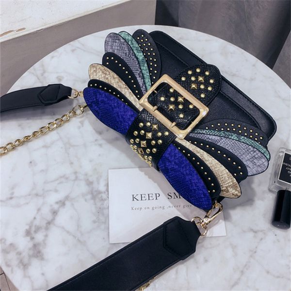 factory wholesale women bag street trend contrast snakeskin womens shoulder handbag cute bow womenes chain bags personalized rivet messenger, Black;red 
factory wholesale women bag street trend contrast snakeskin womens shoulder handbag cute bow womenes chain bags personalized rivet messenger, Black;red