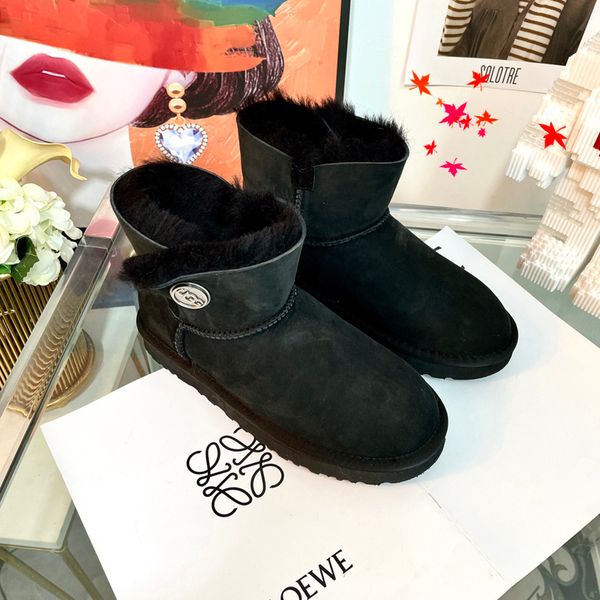 2022 leather boots ladies short ankle cowskin boot autumn winter chunky heel martin booties fashion camfortable shoes with box size 35-40 -h, Black
2022 leather boots ladies short ankle cowskin boot autumn winter chunky heel martin booties fashion camfortable shoes with box size 35-40 -h, Black