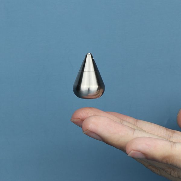 pure ti-tanium creative water drop pendant bottle portable travel jewelry pendant small medicine box multifunctional, Slivery;golden
pure ti-tanium creative water drop pendant bottle portable travel jewelry pendant small medicine box multifunctional, Slivery;golden