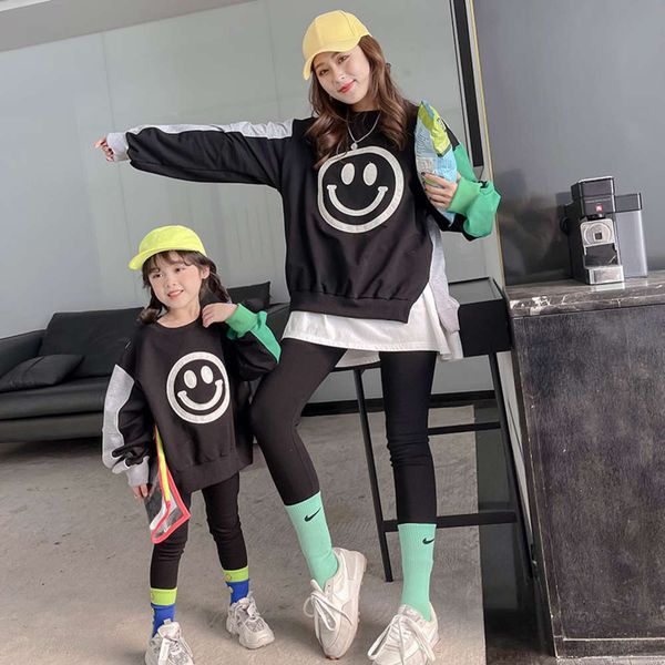 mother weiyi women's girl's parent child 2021 spring drs new korean inschao smiling face printing loose two piece suit, Blue
mother weiyi women's girl's parent child 2021 spring drs new korean inschao smiling face printing loose two piece suit, Blue