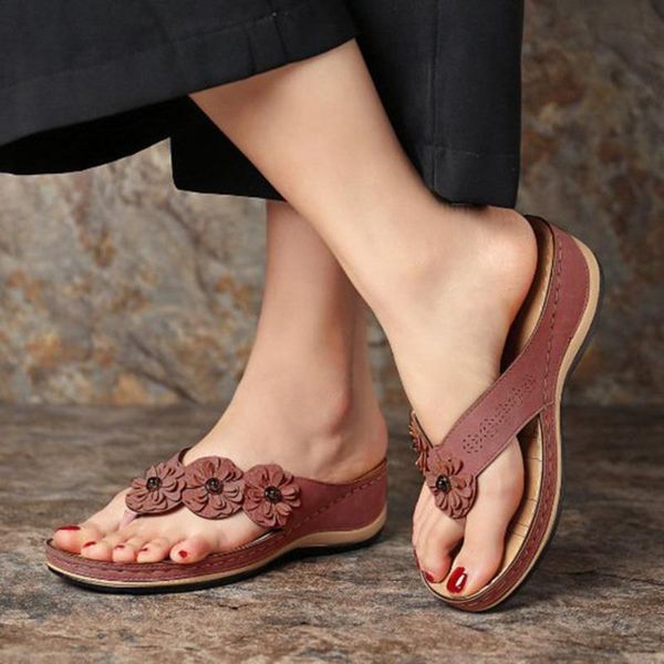 flower sandals retro fashion slippers non-slip all-match 2021 beach woman comfortable simple slipper, Black
flower sandals retro fashion slippers non-slip all-match 2021 beach woman comfortable simple slipper, Black