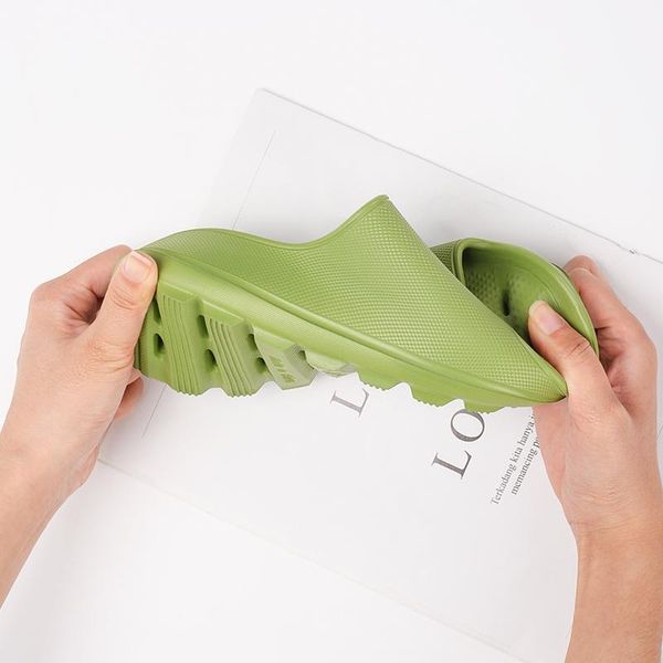 new thick platform slippers women non-slip bathroom slippers loophole quick-drying indoor shoes lightweight soft house sandals, Black
new thick platform slippers women non-slip bathroom slippers loophole quick-drying indoor shoes lightweight soft house sandals, Black