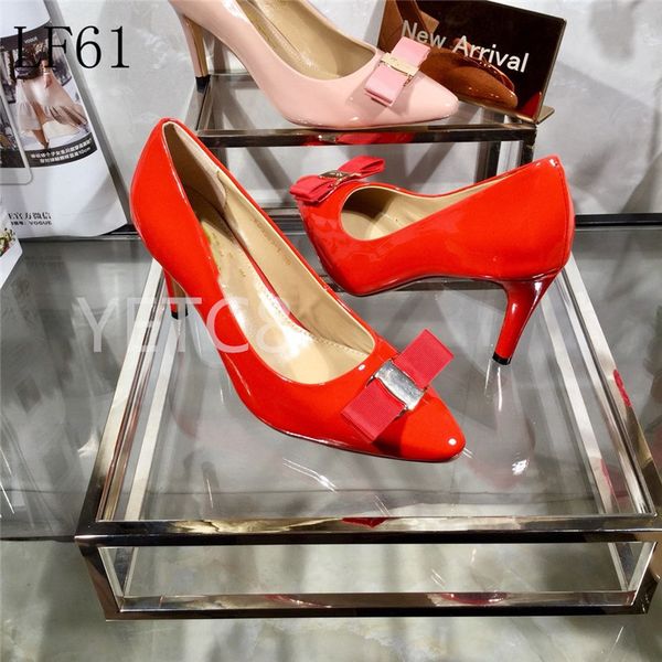 new 2019 rose flower print rhinestone luxury high heel shoes 6cm 10cm thin heel shallow mouth wedding shoe retro stilettos, Black
new 2019 rose flower print rhinestone luxury high heel shoes 6cm 10cm thin heel shallow mouth wedding shoe retro stilettos, Black