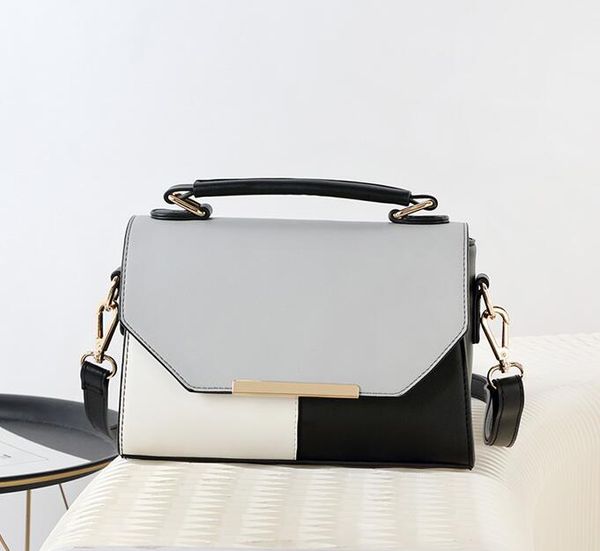 hbp women's bag design 2021 portable fashion one shoulder messenger versatile large capacity
hbp women's bag design 2021 portable fashion one shoulder messenger versatile large capacity