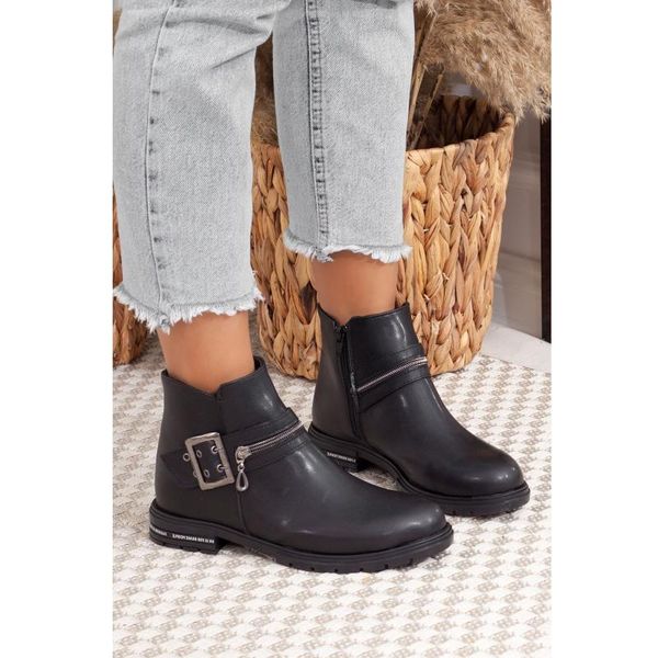 boots black color pu suede leather season fashion 2021 autmn winter stylish standard mold comfortable women lady female
boots black color pu suede leather season fashion 2021 autmn winter stylish standard mold comfortable women lady female