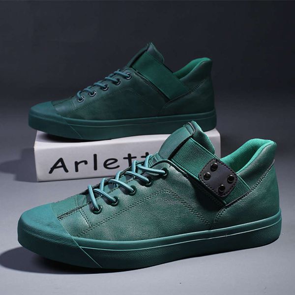 high leather fashionable lace up casual autumn 2020 new men's martin boots korean board shoes, White;red
high leather fashionable lace up casual autumn 2020 new men's martin boots korean board shoes, White;red