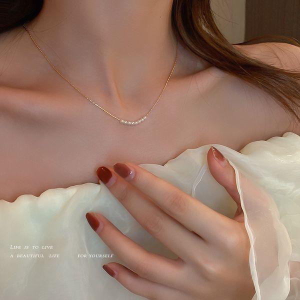 necklace luxury designer chain korean simple pearl geometric women's thin , minority light clavicle cold wind temperament, versatile ne, Silver
necklace luxury designer chain korean simple pearl geometric women's thin , minority light clavicle cold wind temperament, versatile ne, Silver