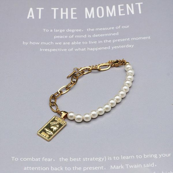 charm bracelets fashion pearls geometric pendants bracelet for women gold square portrait chain design jewelry gift, Golden;silver
charm bracelets fashion pearls geometric pendants bracelet for women gold square portrait chain design jewelry gift, Golden;silver