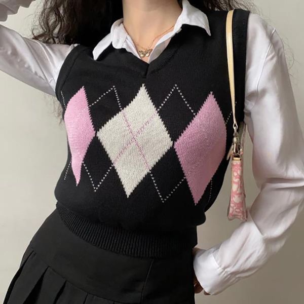 women's vests argyle plaid knitted vest women spring fashion v-neck slim short sleeveless sweater pullovers vintage outwear tank, Black;white
women's vests argyle plaid knitted vest women spring fashion v-neck slim short sleeveless sweater pullovers vintage outwear tank, Black;white
