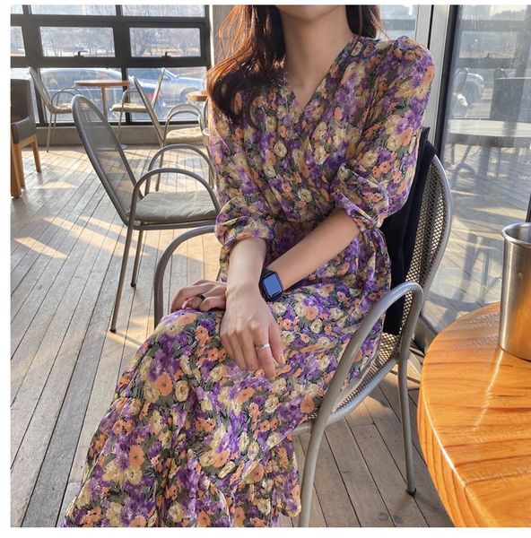 new 2021 fashion v-neck floral print elastic waist women vintage long sleeve a-line female es d9za, Black;gray
new 2021 fashion v-neck floral print elastic waist women vintage long sleeve a-line female es d9za, Black;gray