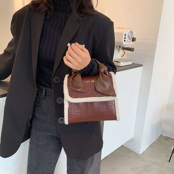 hbp autumn and winter foreign style small women's 2021 new korean versatile texture messenger bag fashion handbag
hbp autumn and winter foreign style small women's 2021 new korean versatile texture messenger bag fashion handbag