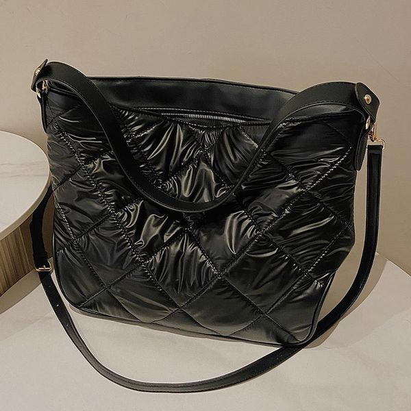 evening bags casual lingge padded large tote women shoulder designer waterproof nylon crossbody bag down cotton big purses 2021 winter
evening bags casual lingge padded large tote women shoulder designer waterproof nylon crossbody bag down cotton big purses 2021 winter