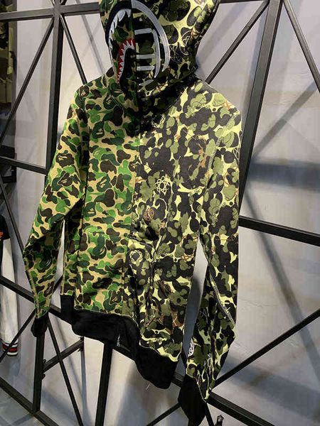 men's shorts japanese man camouflage green belt ears fleece and loose sharks hoodie, Black
men's shorts japanese man camouflage green belt ears fleece and loose sharks hoodie, Black
