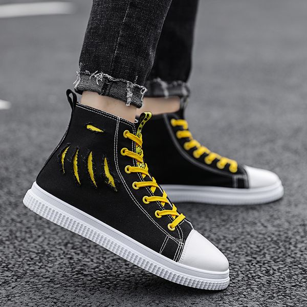 outdoor men sneakers fabric sneakers fashion high-canvas skateboard shoes breathable
outdoor men sneakers fabric sneakers fashion high-canvas skateboard shoes breathable