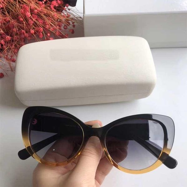 send original box 4378 designer sunglasses for women charming cat eye frame sunglasses uv protection outdoor ve4378 new, White;black
send original box 4378 designer sunglasses for women charming cat eye frame sunglasses uv protection outdoor ve4378 new, White;black