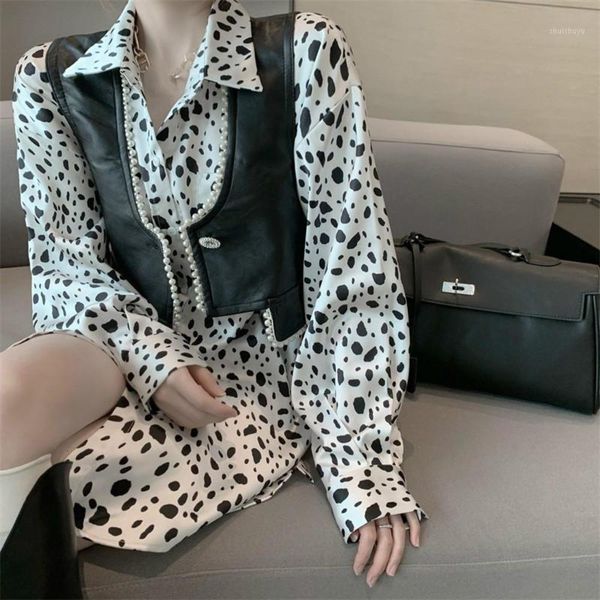 new arrival korean chic shirts women blusas femme contrast color single breasted long sleeve asymmetry casual blouse women a2351, White
new arrival korean chic shirts women blusas femme contrast color single breasted long sleeve asymmetry casual blouse women a2351, White