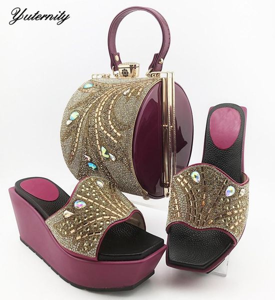 dress shoes italian elegant pu and handbags set 2021 est african leather high heels bags for woman, Black
dress shoes italian elegant pu and handbags set 2021 est african leather high heels bags for woman, Black