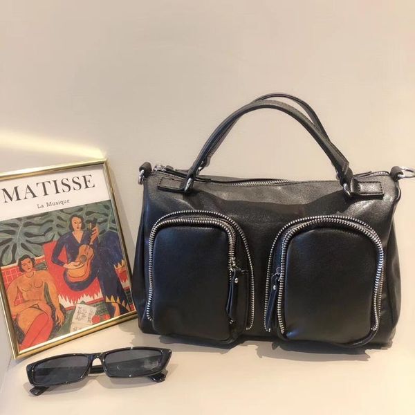 evening bags european american style motorcycle fashion versatile pu leather casual portable messenger
evening bags european american style motorcycle fashion versatile pu leather casual portable messenger