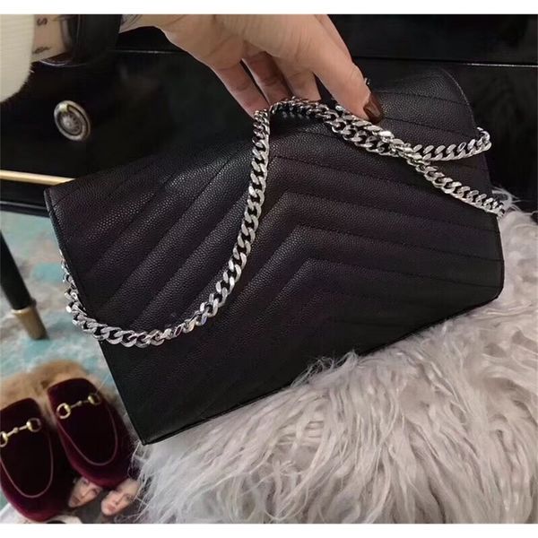 new luxury sheepskin caviar metal chain gold and silver designer handbag leather flip diagonal shoulder bag with box, Black
new luxury sheepskin caviar metal chain gold and silver designer handbag leather flip diagonal shoulder bag with box, Black