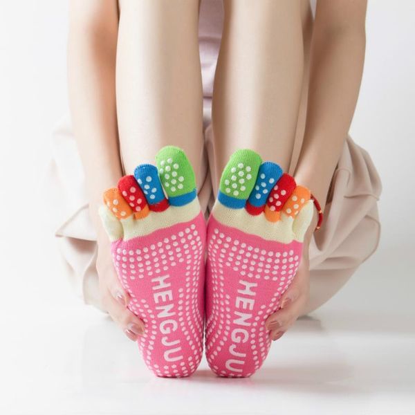 sports socks women yoga anti-slip five fingers backless cotton silicone non-slip 5 toe winter female ballet gym, Black
sports socks women yoga anti-slip five fingers backless cotton silicone non-slip 5 toe winter female ballet gym, Black