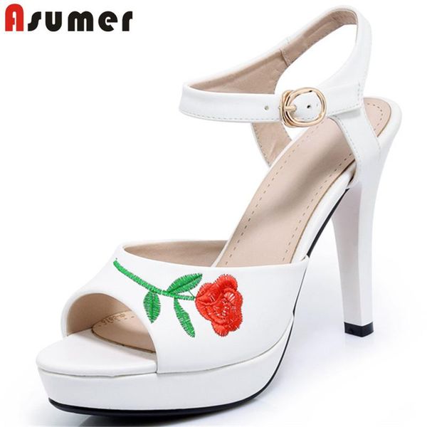dress shoes asumer 2021 arrive party wedding women sandals peep toe embroidery buckle thin high heels platform woman, Black 
dress shoes asumer 2021 arrive party wedding women sandals peep toe embroidery buckle thin high heels platform woman, Black