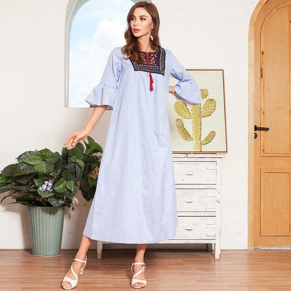 casual dresses product ladies fashion sky blue ethnic style retro embroidery striped trumpet sleeve loose mid-length women's xf1r, Black;gray
casual dresses product ladies fashion sky blue ethnic style retro embroidery striped trumpet sleeve loose mid-length women's xf1r, Black;gray