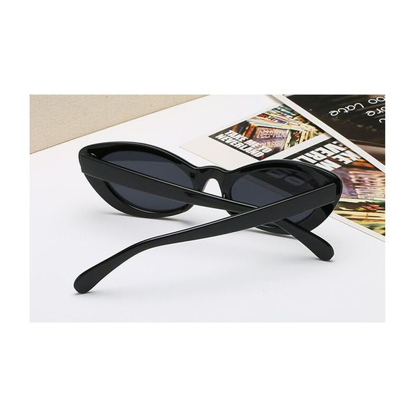 small oval sunglasses women cat eye brand designer vintage retro skinny cateye frame tiny sun glasses female shades 
small oval sunglasses women cat eye brand designer vintage retro skinny cateye frame tiny sun glasses female shades
