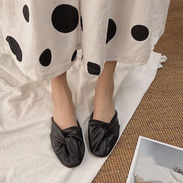 women summer slippers square toe solid flat females shoes outdoor non sliop ladies wear-resistant rubber comfortable 2021 new, Black
women summer slippers square toe solid flat females shoes outdoor non sliop ladies wear-resistant rubber comfortable 2021 new, Black