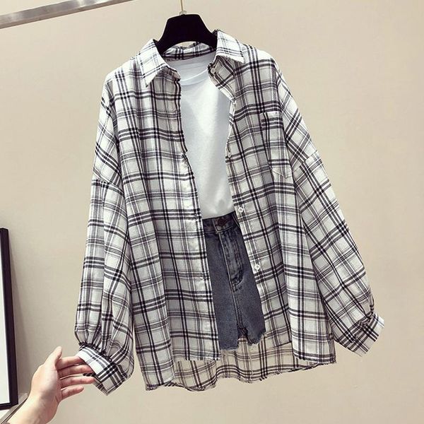 missky new women shirt plaid blouse spring autumn long bat-wing sleeve lapel retro loose causal lady shirt for female, White
missky new women shirt plaid blouse spring autumn long bat-wing sleeve lapel retro loose causal lady shirt for female, White