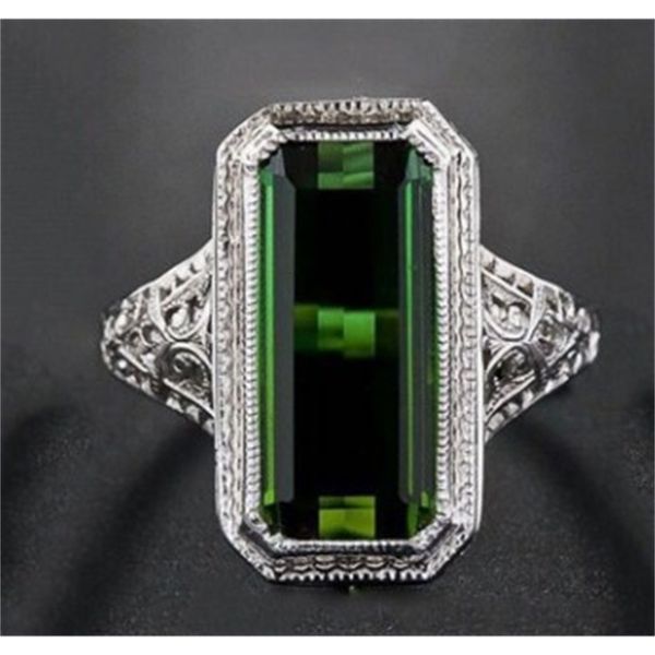 2pcs/lot wonderful low price diamond crysltal 925 silver lady's ring 6---10size 7.2jfg, Golden;silver 
2pcs/lot wonderful low price diamond crysltal 925 silver lady's ring 6---10size 7.2jfg, Golden;silver