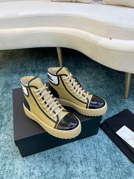 2022 fashion love women boots chunky heel martin laureate boot black white yellow martins woman shoes with box and logo size 35-40 -k175
2022 fashion love women boots chunky heel martin laureate boot black white yellow martins woman shoes with box and logo size 35-40 -k175
