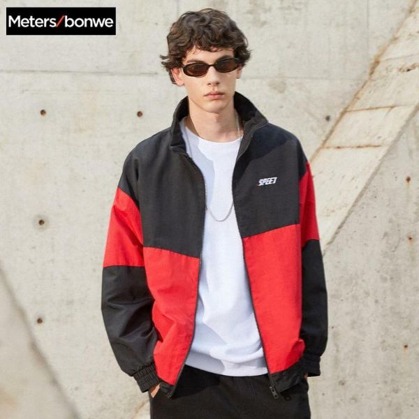 men's jackets metersbonwe casual 2021 spring fashion retro stand collar jacket men handsome hit color splice sports, Black;brown
men's jackets metersbonwe casual 2021 spring fashion retro stand collar jacket men handsome hit color splice sports, Black;brown