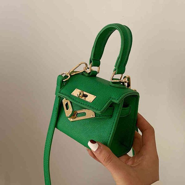 popular mini bag women's fashion versatile foreign style messenger net red decorative zero wallet, Red;black
popular mini bag women's fashion versatile foreign style messenger net red decorative zero wallet, Red;black