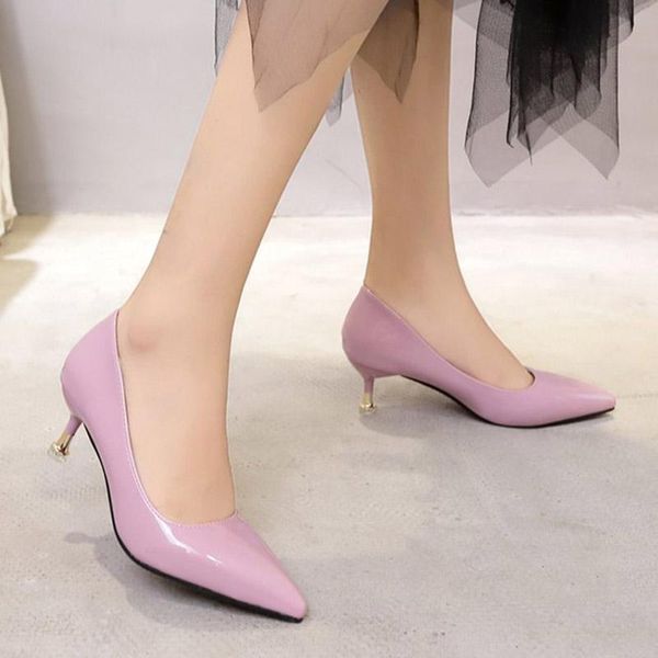 dress shoes big size woman patent leather pumps pointed toe boat black heels shallow white medium heel wedding 77l00
dress shoes big size woman patent leather pumps pointed toe boat black heels shallow white medium heel wedding 77l00