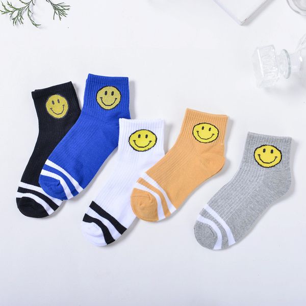 selling ot comfortable glimlach face women streep cotton soft multicolor low cut ankle casual socks calcetins, Black;white
selling ot comfortable glimlach face women streep cotton soft multicolor low cut ankle casual socks calcetins, Black;white