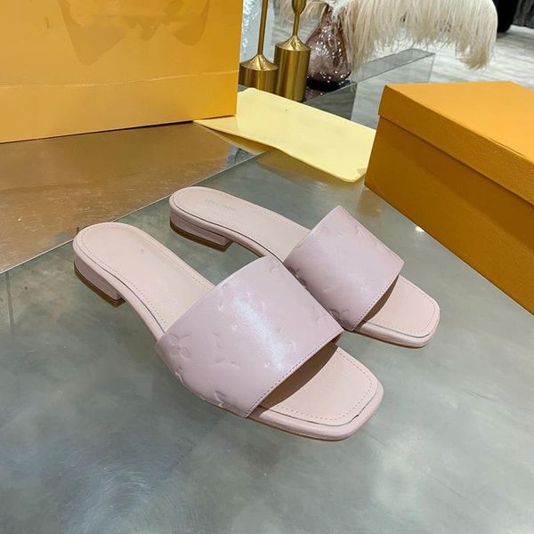 women slippers sweet candy color soft warm real full mink hair fuzzy slippers slides mules women open toe flat shoes with box size 35-41, Black
women slippers sweet candy color soft warm real full mink hair fuzzy slippers slides mules women open toe flat shoes with box size 35-41, Black