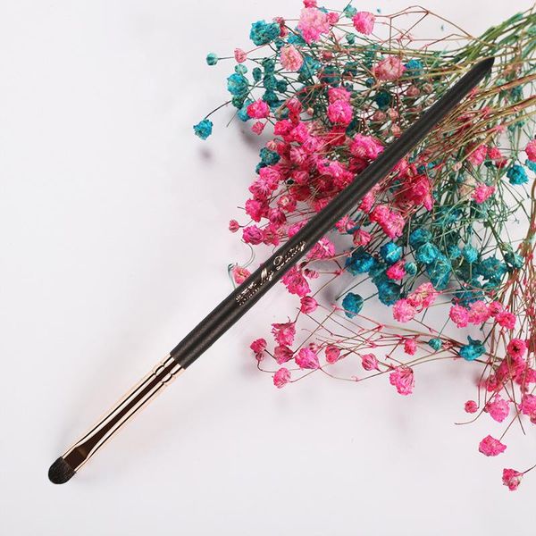 makeup brushes mydestiny 041# beauty make up animal horse hair small eyeshadow under eye tail detail brush
makeup brushes mydestiny 041# beauty make up animal horse hair small eyeshadow under eye tail detail brush