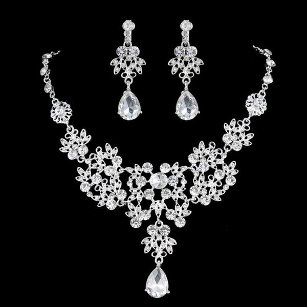 earrings & necklace women set wedding bridal prom crystal rhinestone pendant jewelry sets for female ladies partywear, Silver
earrings & necklace women set wedding bridal prom crystal rhinestone pendant jewelry sets for female ladies partywear, Silver