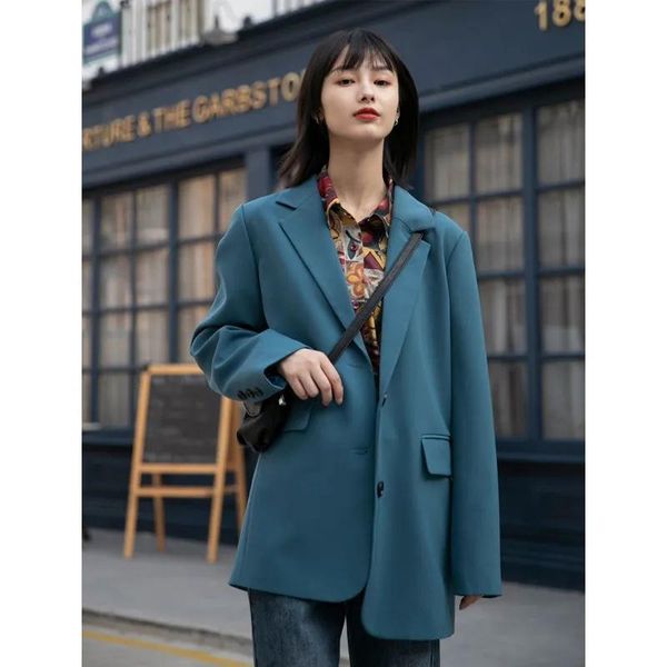 women's vests 2021 solid color fashion casual suit collar long sleeve slim temperament coat women streetwear, Black;white
women's vests 2021 solid color fashion casual suit collar long sleeve slim temperament coat women streetwear, Black;white