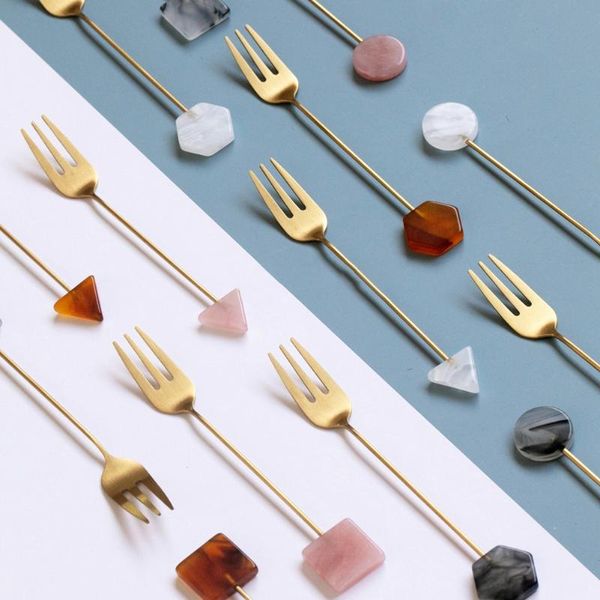 forks gold-plated stainless steel fork geometric pattern fruit dessert long handle ice cream tools kitchen dinnerware accessories
forks gold-plated stainless steel fork geometric pattern fruit dessert long handle ice cream tools kitchen dinnerware accessories