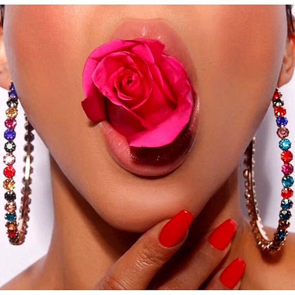 blend colour hoop women's jewelry earrings plus large golden crystal exaggeration round rhinestone shining charm girl gift, Golden;silver
blend colour hoop women's jewelry earrings plus large golden crystal exaggeration round rhinestone shining charm girl gift, Golden;silver