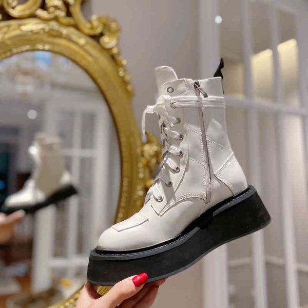 winter autumn and boots platform shoes suede shining diamond graffiti lovers leather ladies sneakers classic womens white casual size 35-40, Black
winter autumn and boots platform shoes suede shining diamond graffiti lovers leather ladies sneakers classic womens white casual size 35-40, Black